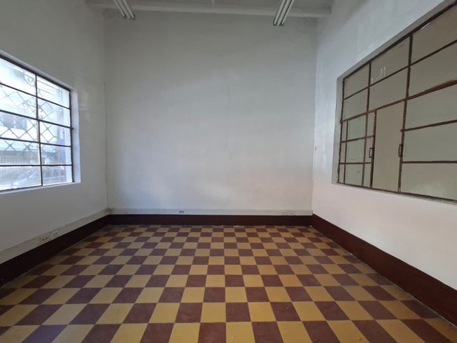 Local en arriendo en Manchester, Bello, 280 m² · foto 2 de 14