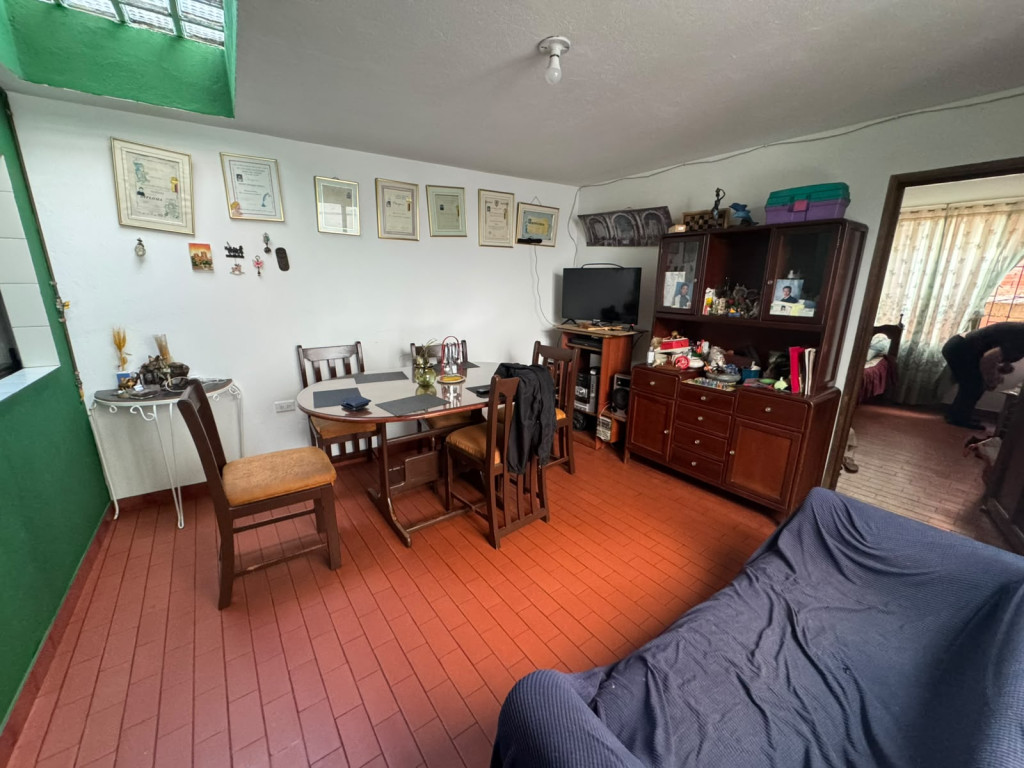 Casa en venta en El Dorado, Bogotá · foto 5 de 16