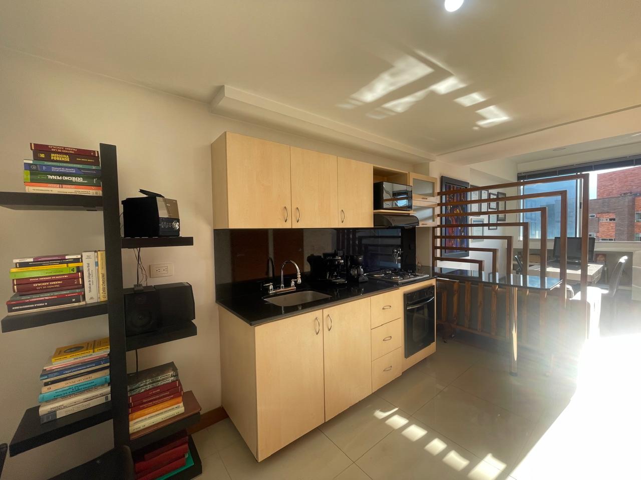 Apartamento en venta en El Poblado, Envigado · foto 2 de 23