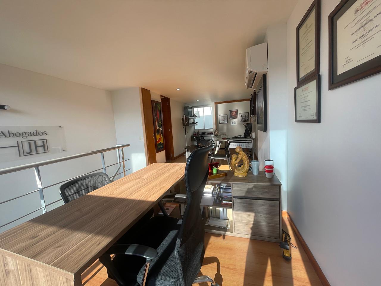Apartamento en venta en El Poblado, Envigado · foto 12 de 23