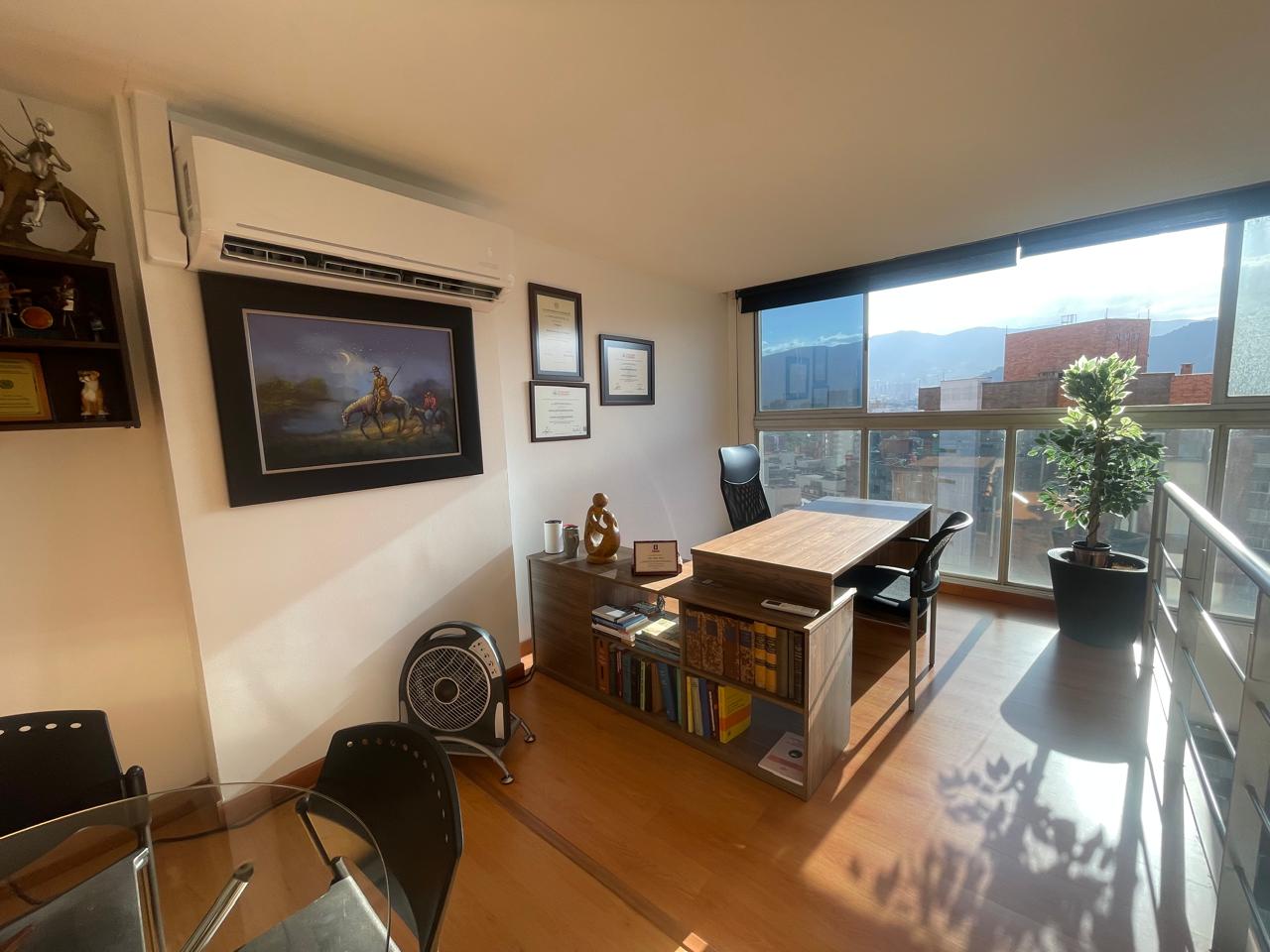 Apartamento en venta en El Poblado, Envigado · foto 16 de 23