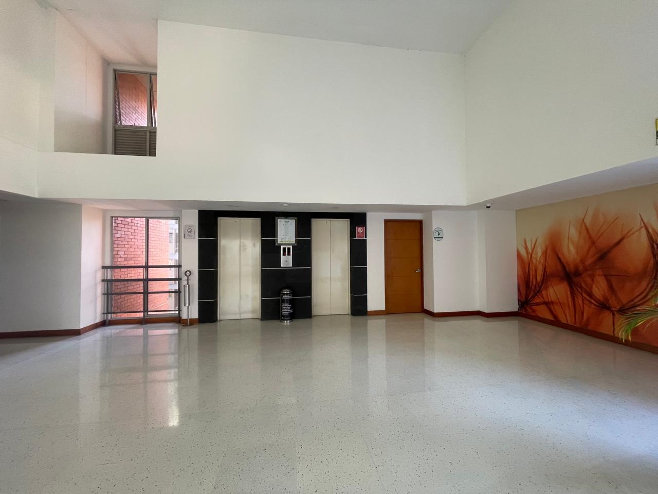 Apartamento en venta en El Poblado, Envigado · foto 20 de 23