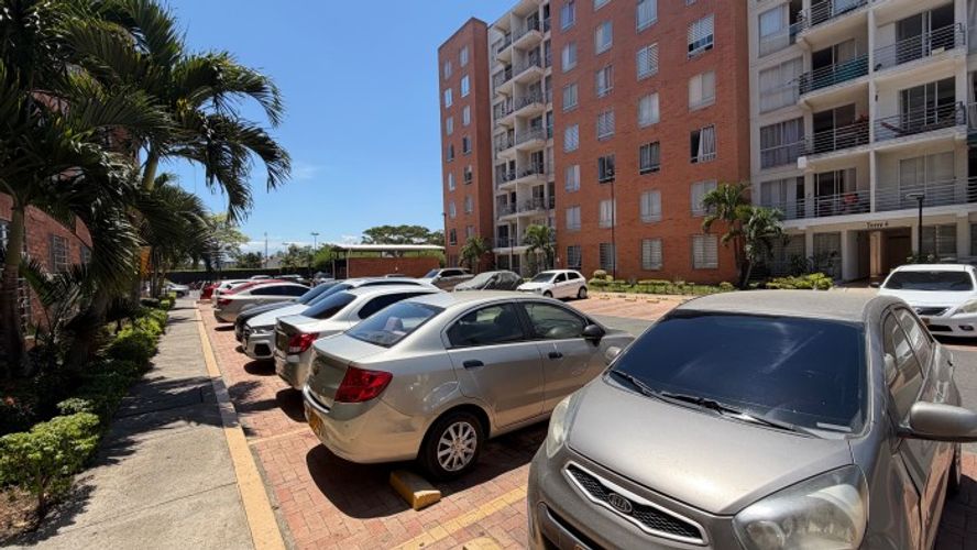 Apartamento de 3 alcobas en venta en Valle Del Lili, Cali · foto 14 de 19