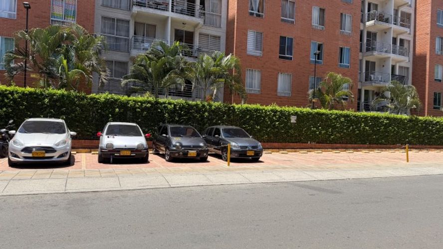 Apartamento de 3 alcobas en venta en Valle Del Lili, Cali · foto 19 de 19