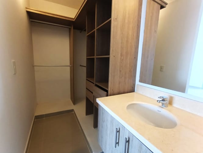 Apartamento de 3 alcobas en venta en Ricaurte, Ricaurte, 115 m² · foto 19 de 24