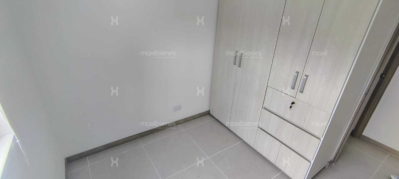 Apartamento en venta en Alcaravanes, Marinilla · foto 10 de 13