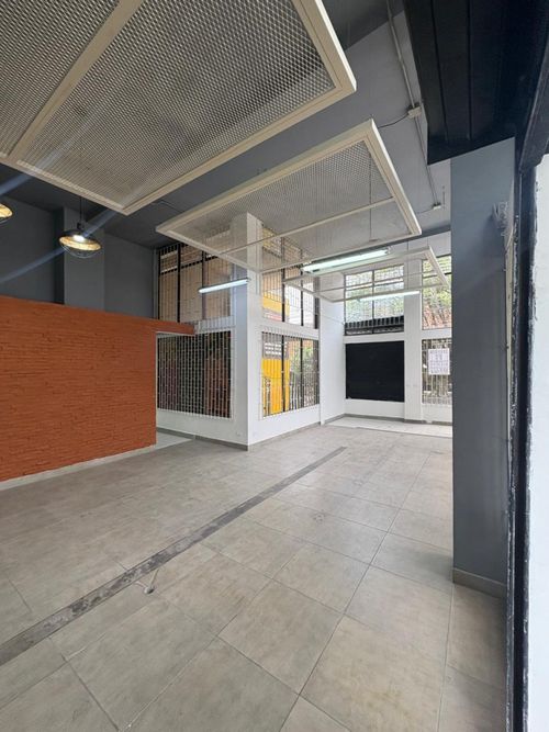 Local en arriendo en Belén Rosales, Medellín, 65 m² · foto 2 de 11