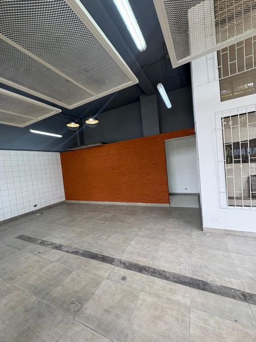 Local en arriendo en Belén Rosales, Medellín, 65 m² · foto 4 de 11