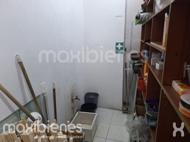 Local en venta en Suramérica, Itagüí, 32 m² · foto 7 de 7
