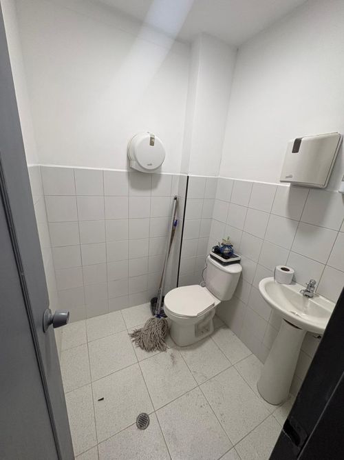 Local en arriendo en Belén Rosales, Medellín, 65 m² · foto 10 de 11