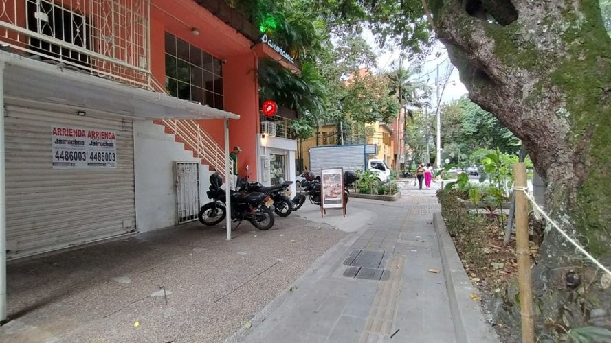Local en arriendo en Laureles, Medellín, 12 m² · foto 3 de 10