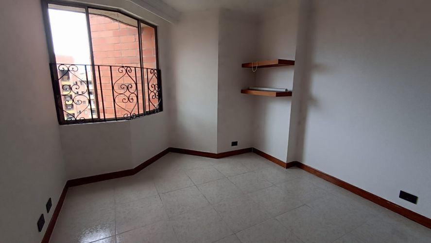 Apartamento de 3 alcobas en arriendo en Lorena, Medellín, 110 m² · foto 18 de 22