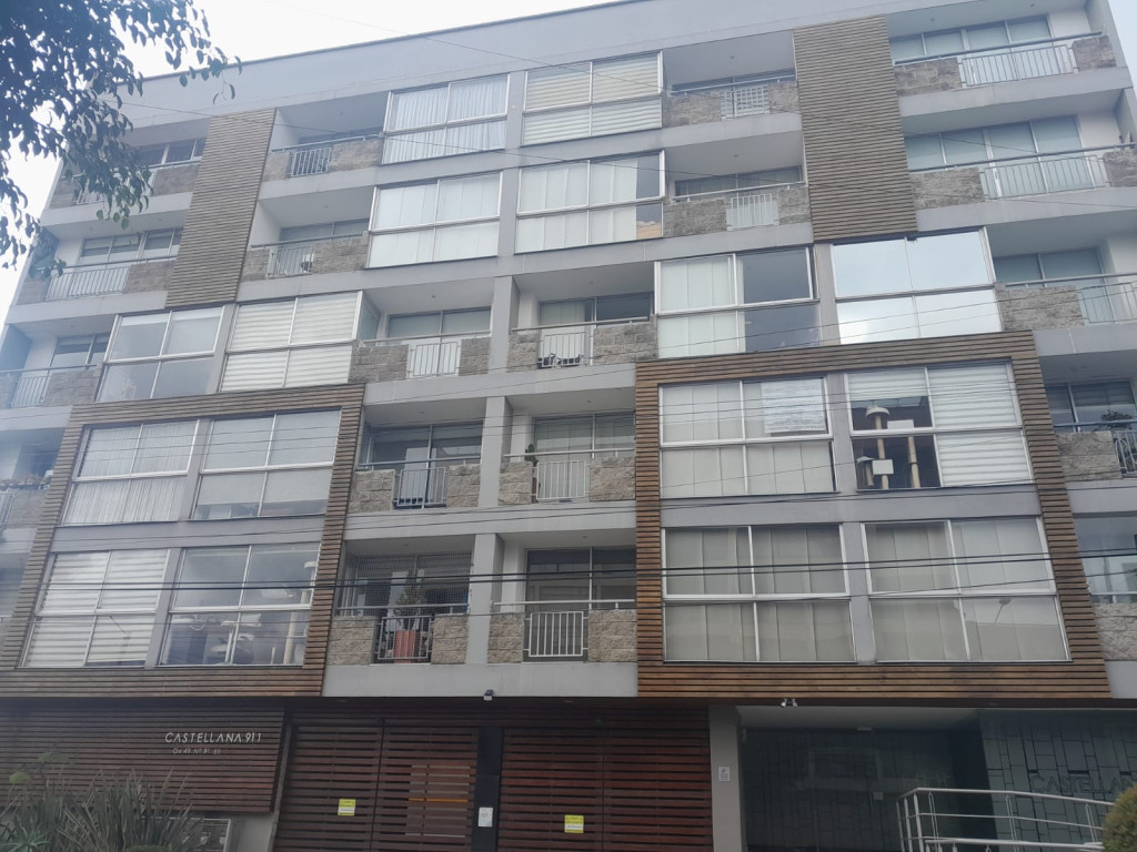 Apartamento en venta en La Castellana, Bogotá · foto 2 de 16