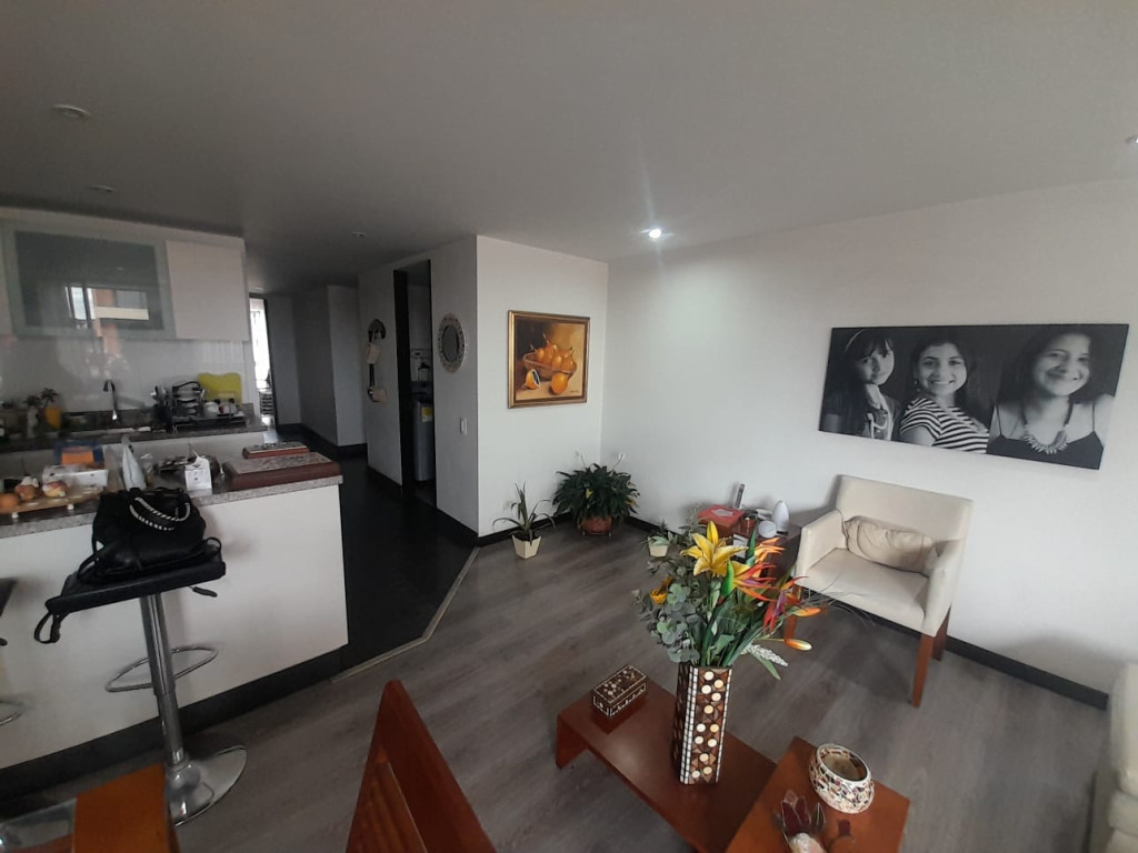 Apartamento en venta en La Castellana, Bogotá · foto 4 de 16