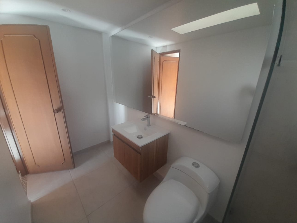 Apartamento en venta en Cedro Golf, Bogotá · foto 4 de 24
