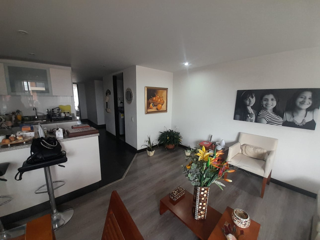 Apartamento en venta en La Castellana, Bogotá · foto 6 de 16