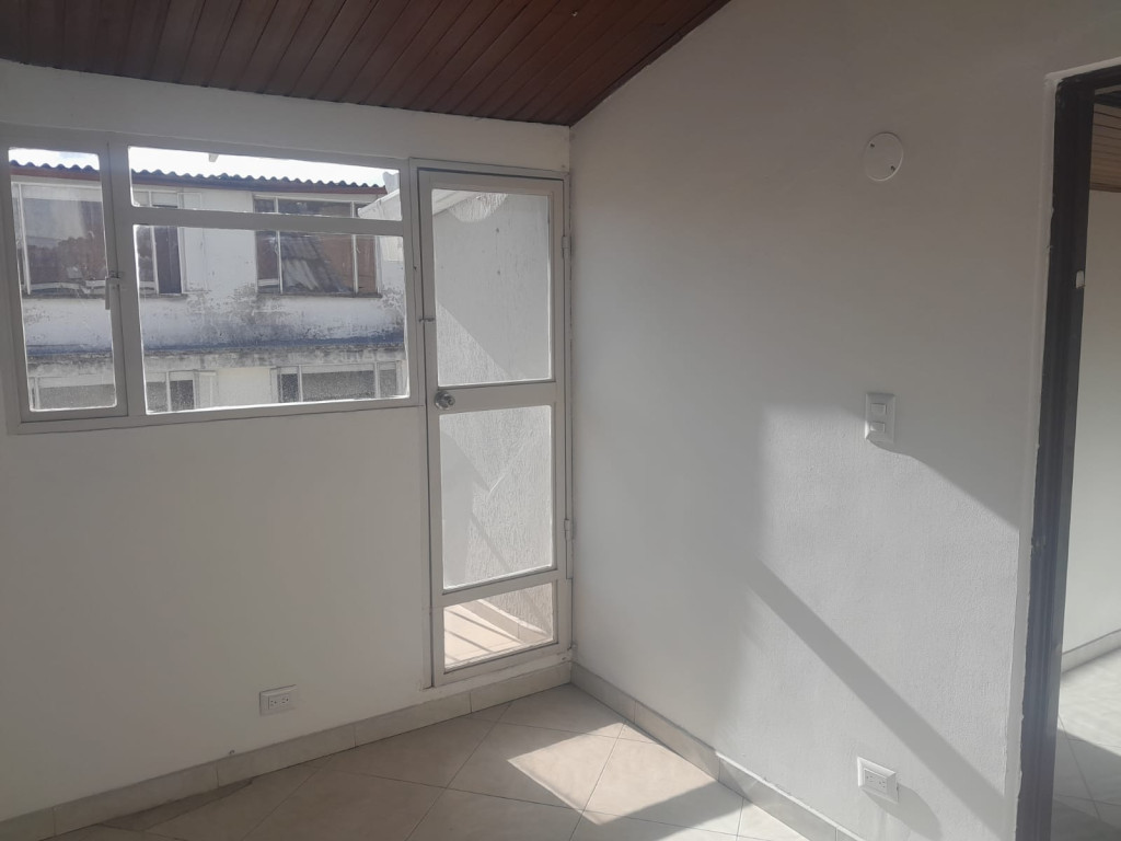 Apartamento en venta en Cedro Golf, Bogotá · foto 8 de 24
