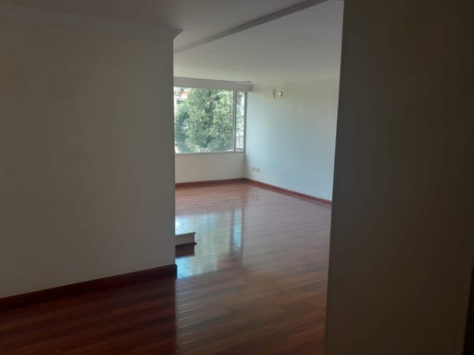 Apartamento de 3 alcobas en venta en Santa Barbara, Bogotá, 172 m² · foto 11 de 24