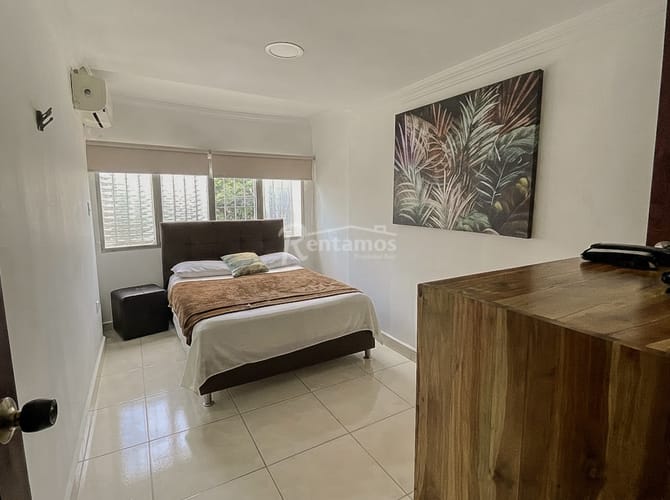 Apartamento de 11 alcobas en venta en Simesa, Medellín, 244 m² · foto 2 de 24