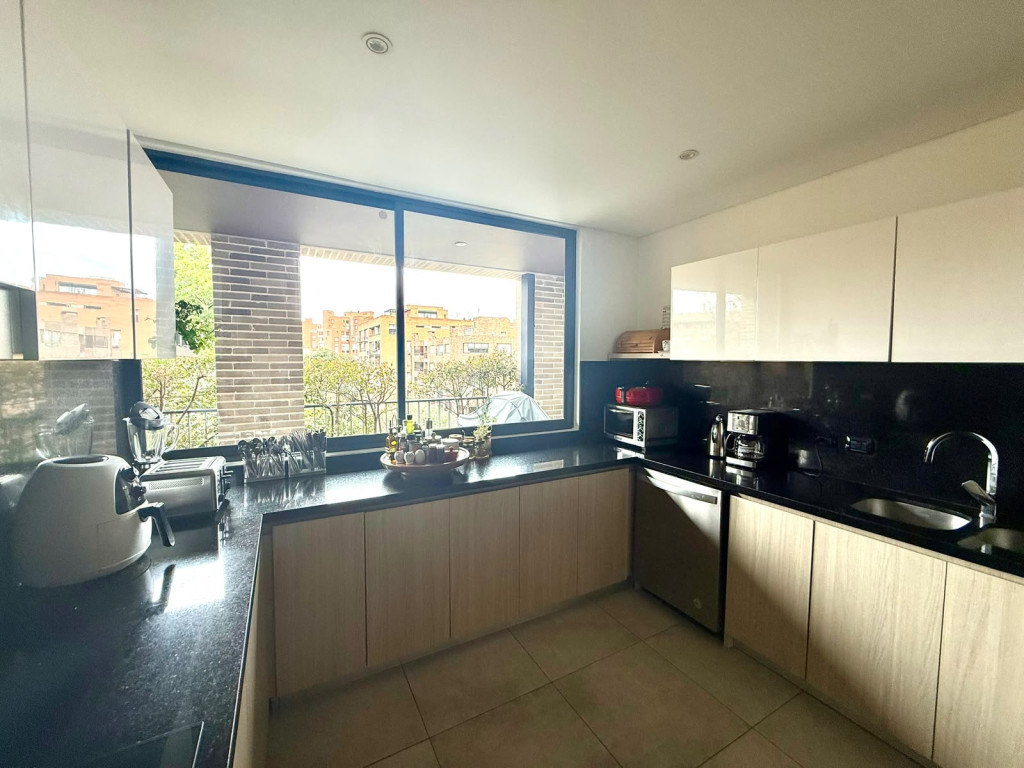 Apartamento en venta en La Carolina, Bogotá · foto 21 de 24