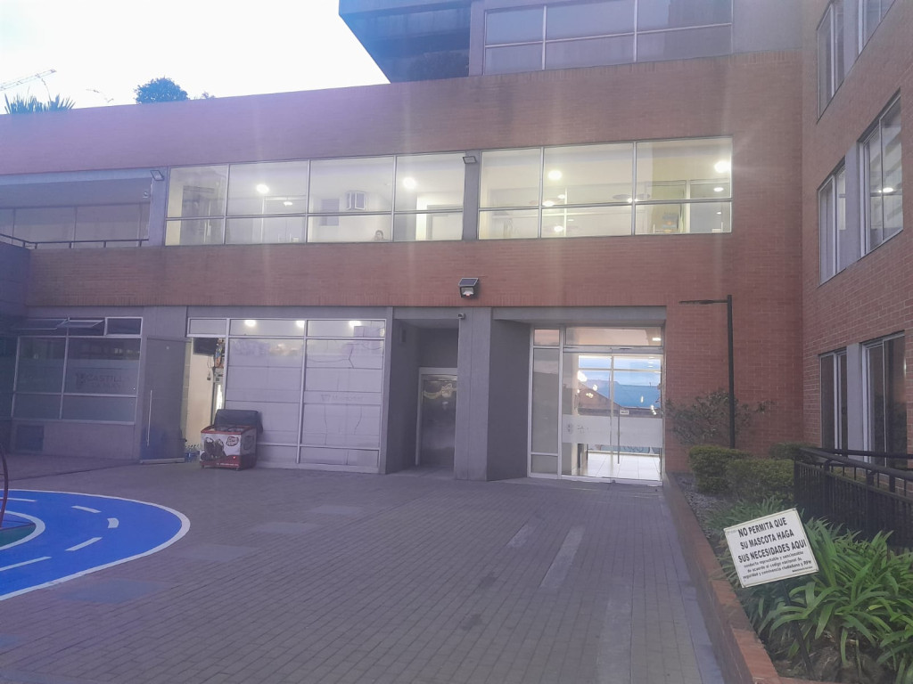 Apartamento en venta en Castilla, Bogotá · foto 4 de 24