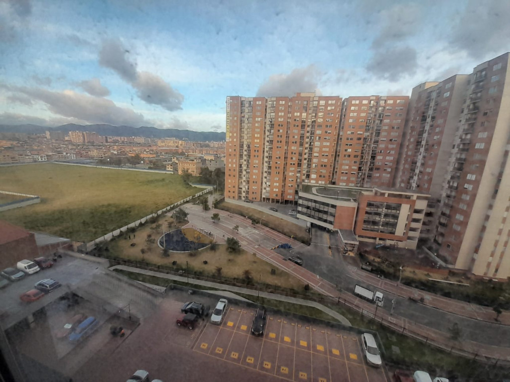Apartamento en venta en Castilla, Bogotá · foto 21 de 24
