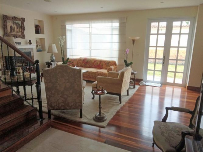 Casa de 4 alcobas en venta en Centro Historico, Chía, 414 m² · foto 3 de 24