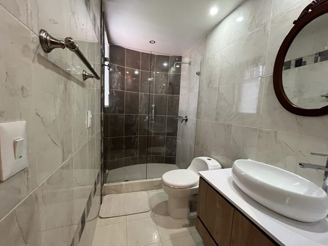 Casa en venta en Guaymaral, Bogotá · foto 13 de 24