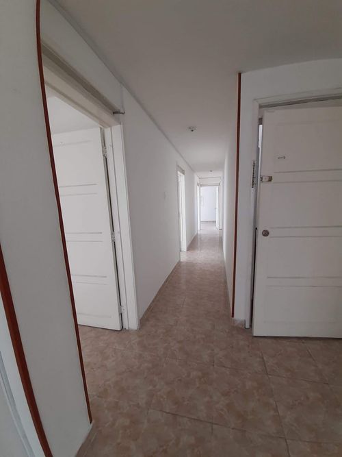 Apartamento de 4 alcobas en venta en Gran America, Bogotá, 121 m² · foto 11 de 18