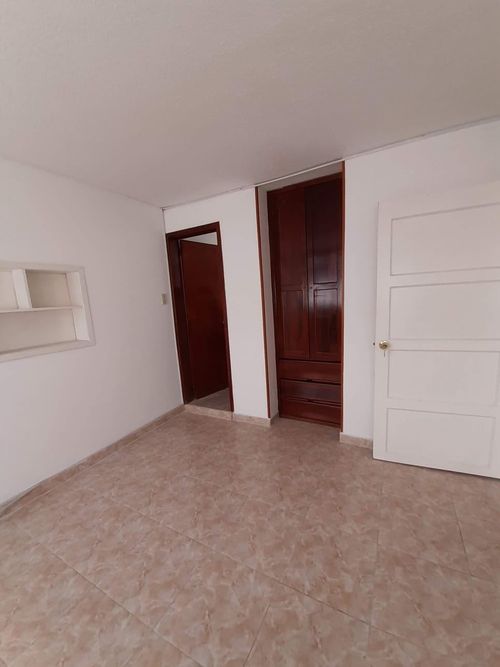 Apartamento de 4 alcobas en venta en Gran America, Bogotá, 121 m² · foto 12 de 18