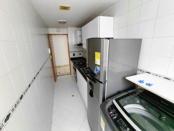 Apartamento de 2 alcobas en venta en Santa Barbara, Bogotá, 59 m² · foto 11 de 14