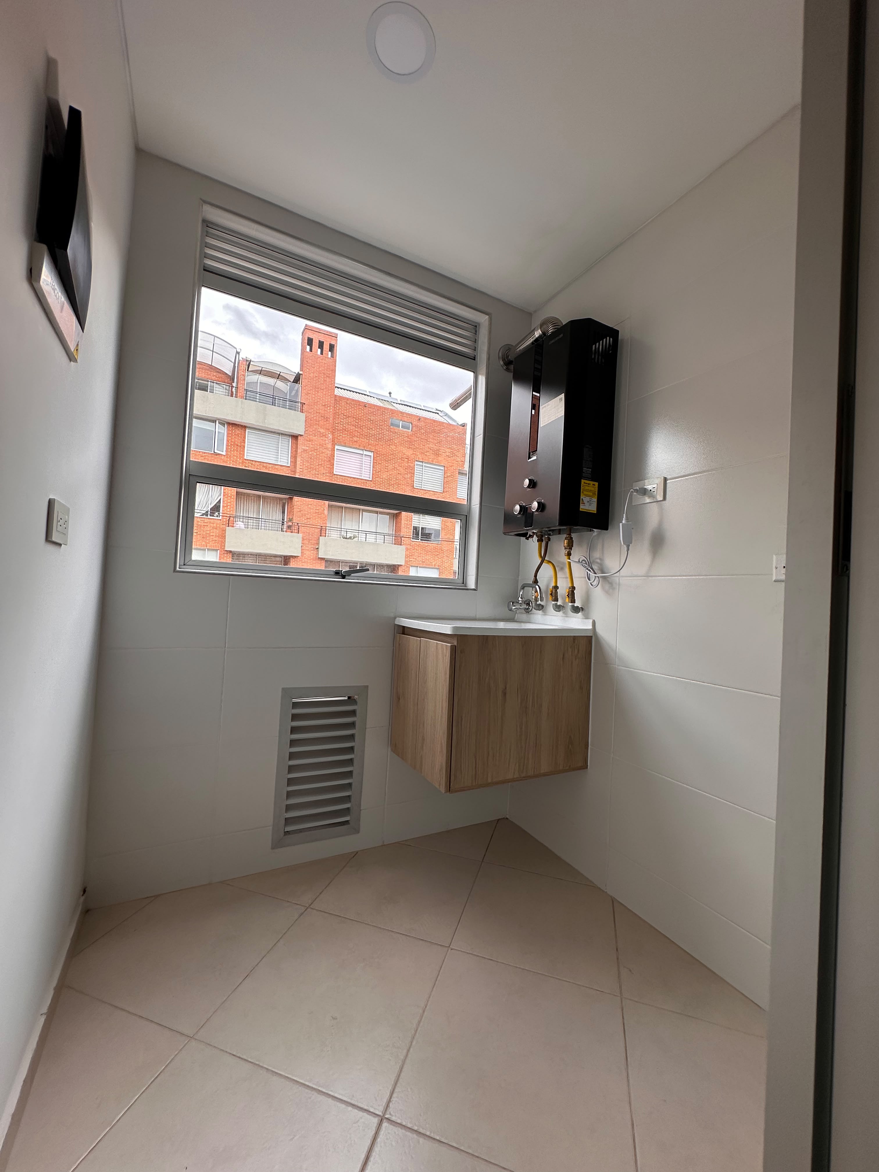 Apartamento en venta en Chicó Navarra, Bogotá · foto 6 de 9