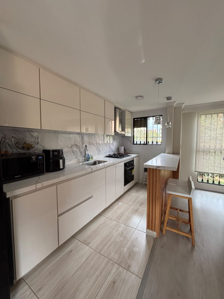 Casa en venta en Colina Campestre, Bogotá · foto 3 de 20
