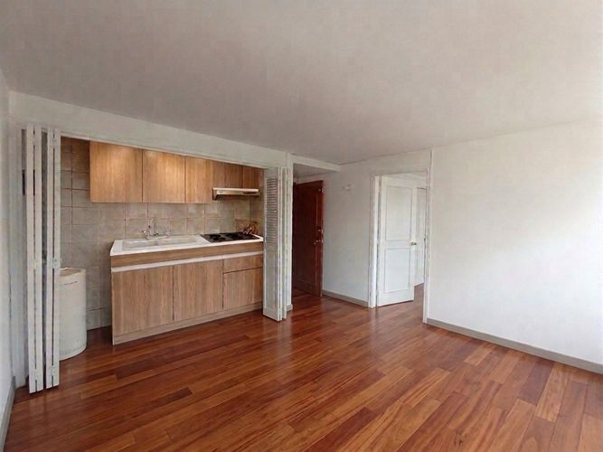 Apartamento de 1 alcoba en venta en Chico, Bogotá, 35 m² · foto 5 de 9