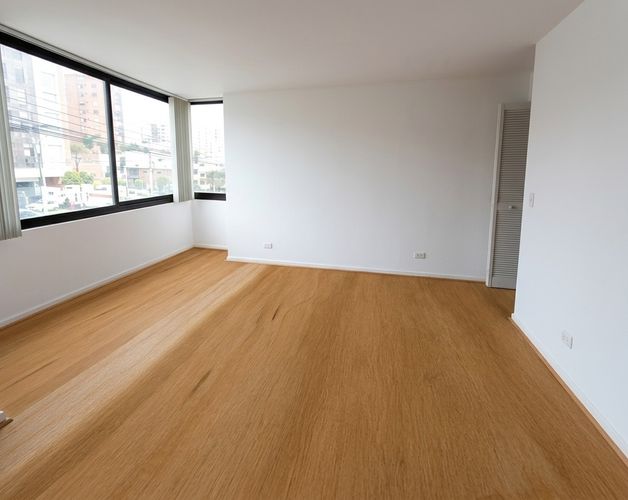 Apartamento de 1 alcoba en venta en Chico, Bogotá, 35 m² · foto 6 de 9