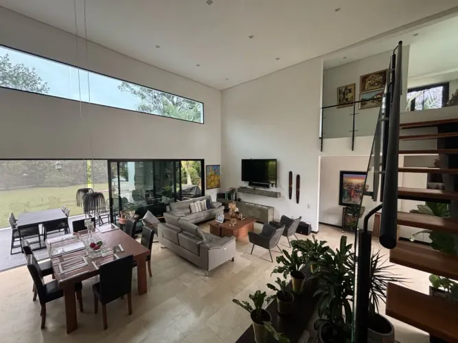 Casa de 3 alcobas en venta en Guayabito, Rionegro, 1677 m² · foto 7 de 24