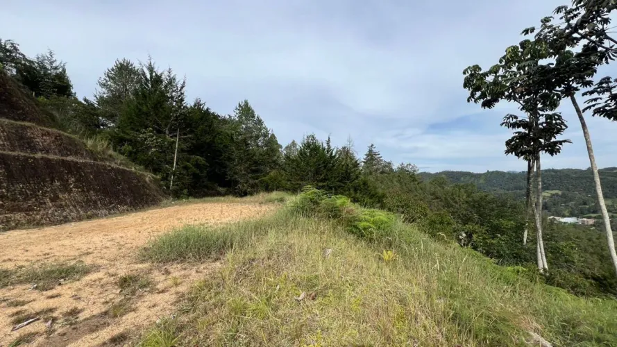 Lote en venta en Tablacito, Rionegro, 6400 m² · foto 13 de 15