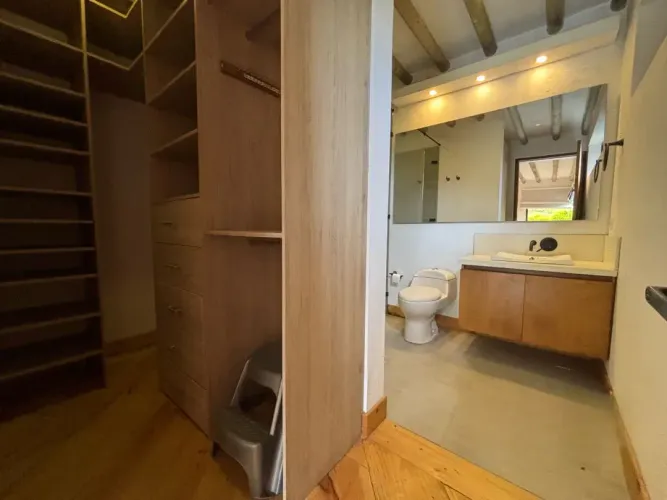 Casa de 3 alcobas en venta en Guayabito, Rionegro · foto 12 de 19