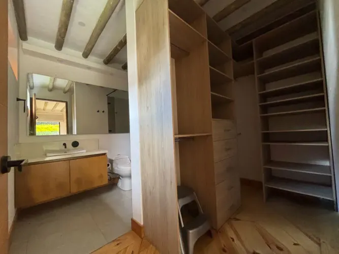 Casa de 3 alcobas en venta en Guayabito, Rionegro · foto 16 de 19