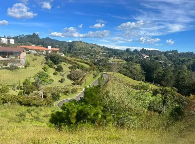 Lote en venta en Pantanillo, El Retiro, 8229 m² · foto 8 de 13