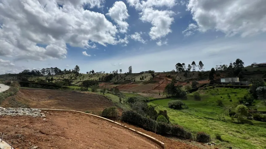Lote en venta en El Salado, El Carmen de Viboral, 2100 m² · foto 6 de 24
