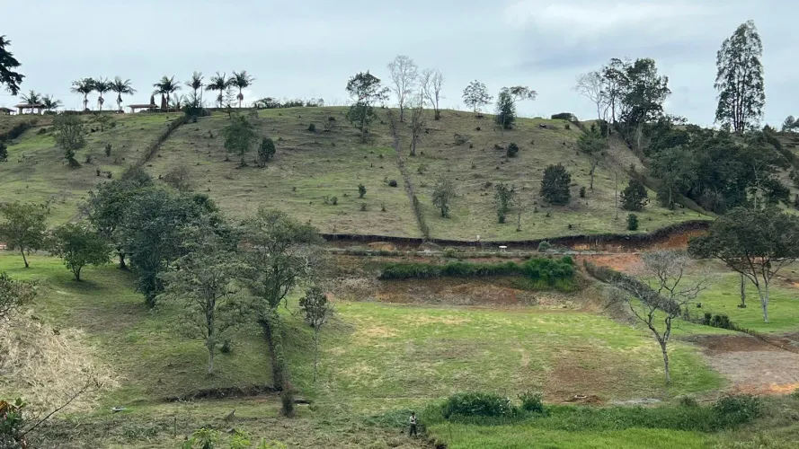 Lote en venta en El Salado, El Carmen de Viboral, 2100 m² · foto 8 de 24