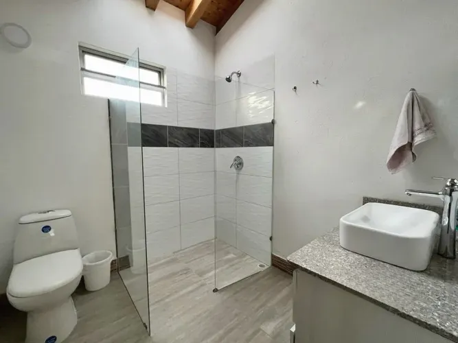 Casa de 5 alcobas en venta en Lomitas, La Ceja · foto 6 de 24