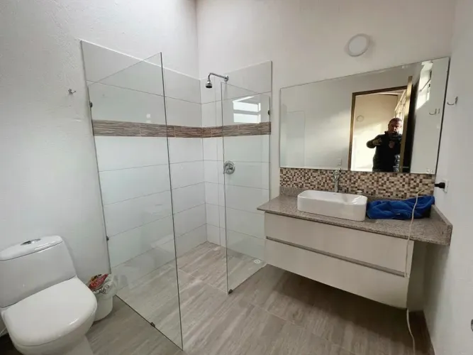 Casa de 5 alcobas en venta en Lomitas, La Ceja · foto 11 de 24