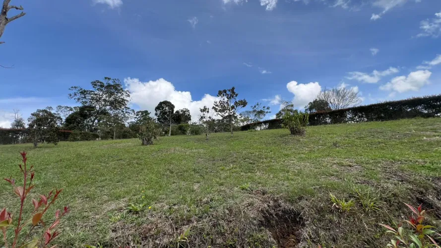 Lote en venta en El Salado, El Carmen de Viboral, 2100 m² · foto 20 de 24