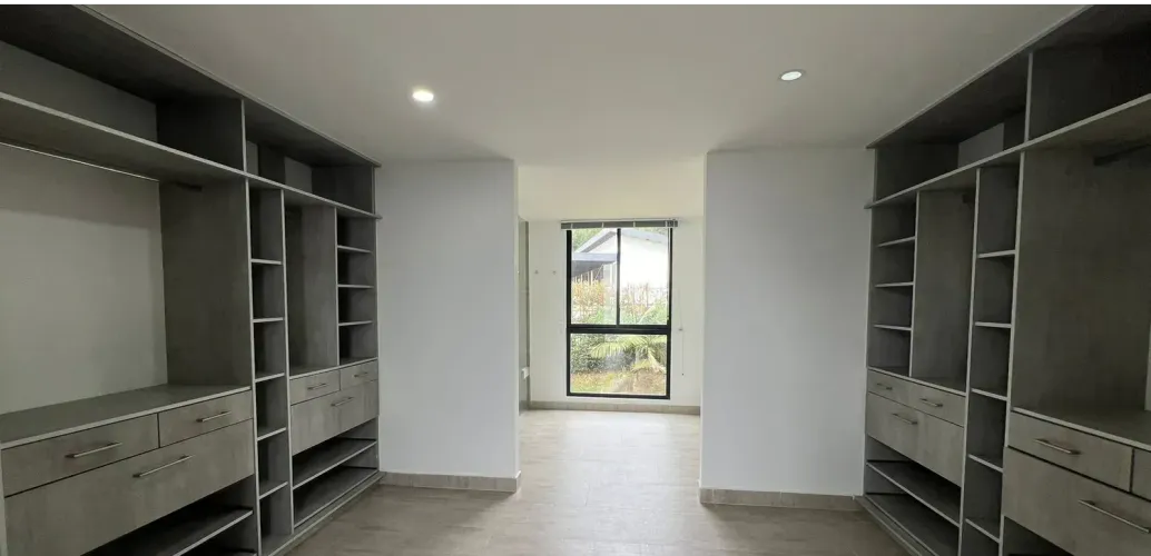 Casa de 3 alcobas en venta en Pontezuela, Rionegro · foto 7 de 24