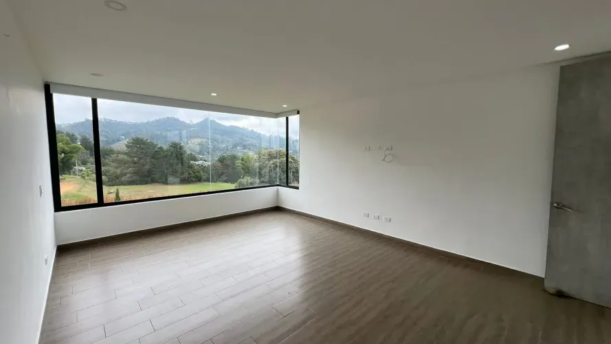 Casa de 3 alcobas en venta en Pontezuela, Rionegro · foto 11 de 24