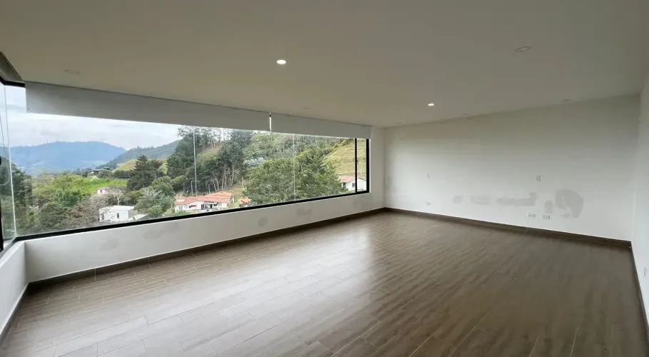 Casa de 3 alcobas en venta en Pontezuela, Rionegro · foto 13 de 24