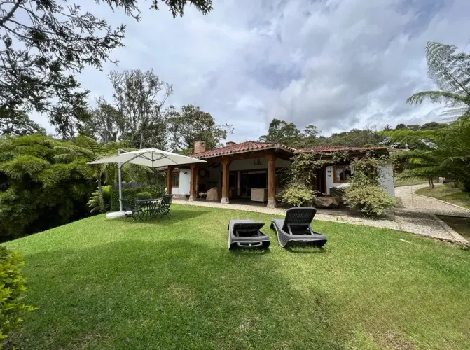 Casa de 3 alcobas en venta en Guayabito, Rionegro · foto 3 de 24