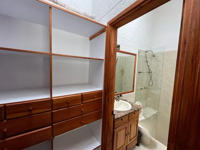 Casa de 3 alcobas en venta en Guayabito, Rionegro · foto 7 de 24